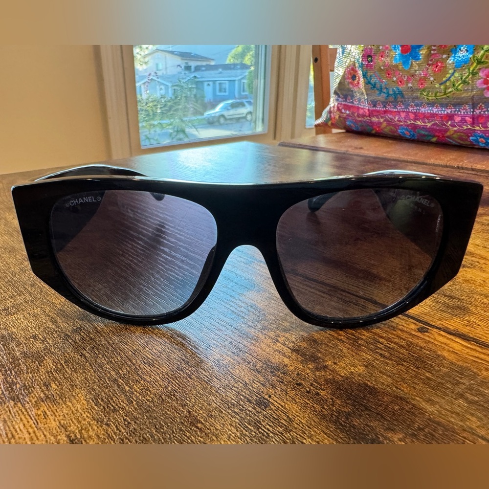 Authentic Chanel Acetate Quilted CC Pilot Mini CC Lens Sunglasses 71465